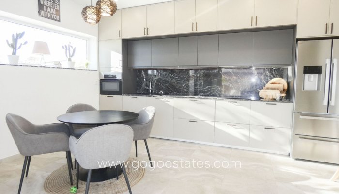 Te koop - Huis - Vrijstaande Villa - Rojales - Ciudad Quesada