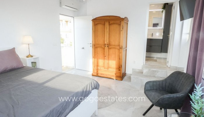 Te koop - Huis - Vrijstaande Villa - Rojales - Ciudad Quesada