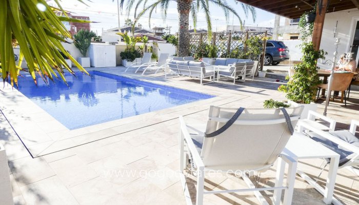 Te koop - Huis - Vrijstaande Villa - Rojales - Ciudad Quesada