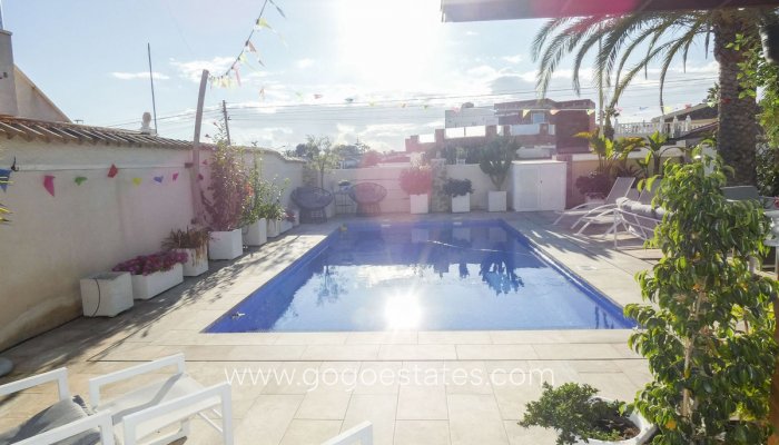 Te koop - Huis - Vrijstaande Villa - Rojales - Ciudad Quesada