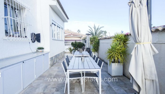 Te koop - Huis - Vrijstaande Villa - Rojales - Ciudad Quesada