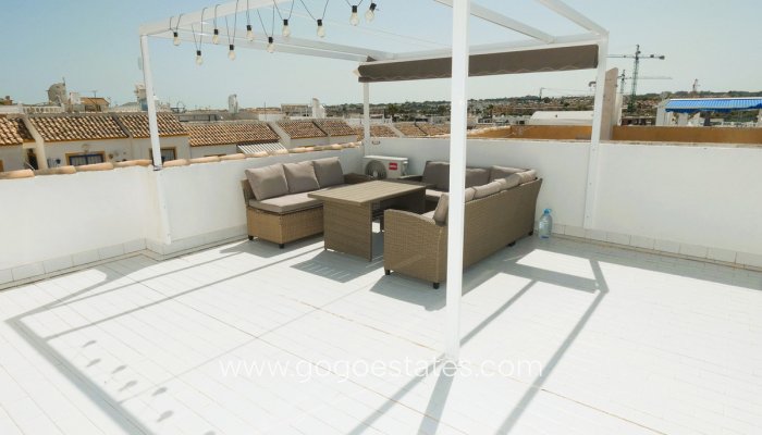 Te koop - Appartement - Appartement op de bovenste verdieping - Orihuela - Los Altos