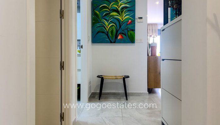 Te koop - Appartement - Appartement op de bovenste verdieping - Torrevieja - Torrevieja Centro