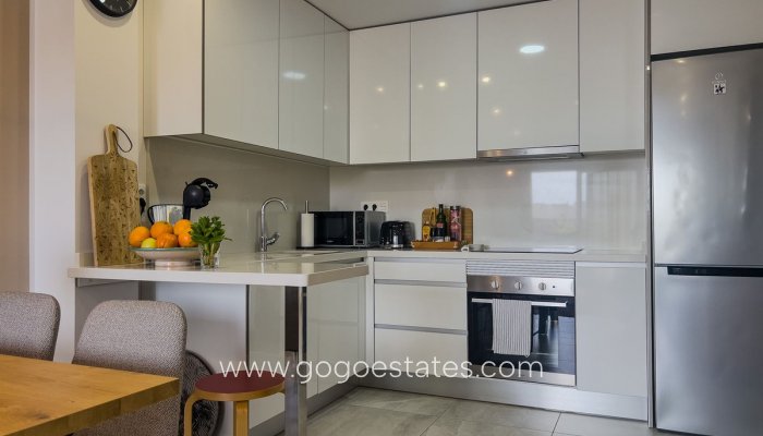 Te koop - Appartement - Appartement op de bovenste verdieping - Torrevieja - Torrevieja Centro