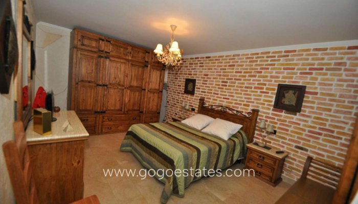 Te koop - Huis - Stadswoning - Pinoso - Pinoso Centro