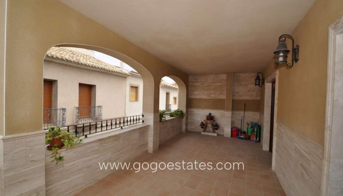 Te koop - Huis - Stadswoning - Pinoso - Pinoso Centro