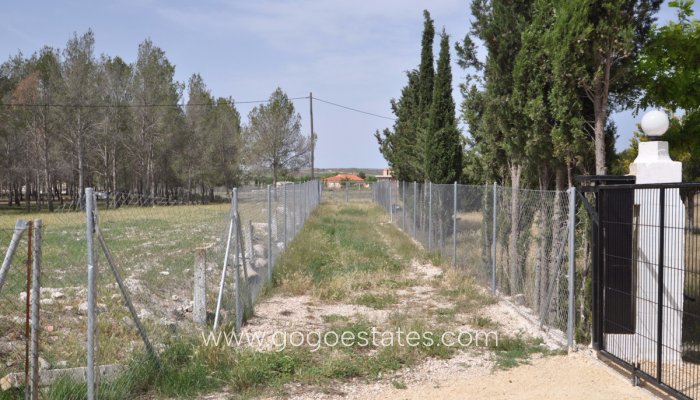 Te koop - Perceel - Land - Villena - Villena Centro