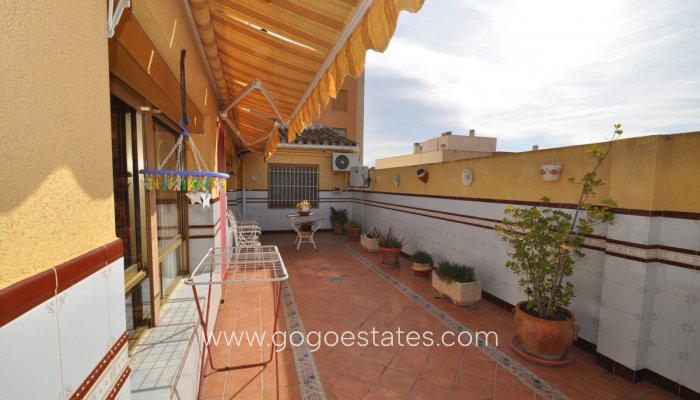 Te koop - Huis - Stadswoning - Pinoso - Pinoso Centro