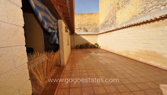 Te koop - Huis - Stadswoning - Pinoso - Pinoso Centro