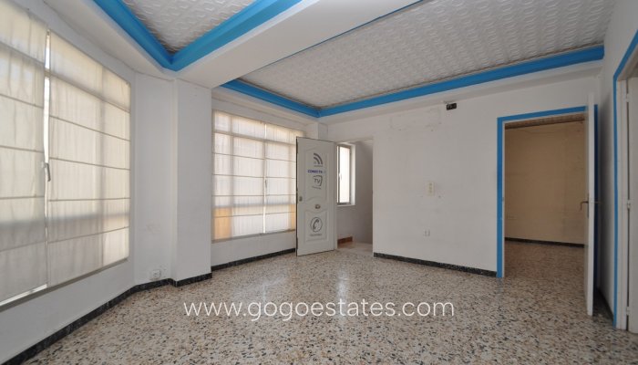 Te koop - Appartement - Appartement op de middelste verdieping - Pinoso - Pinoso Centro