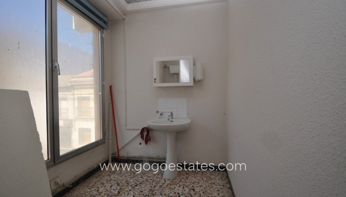 Te koop - Appartement - Appartement op de middelste verdieping - Pinoso - Pinoso Centro
