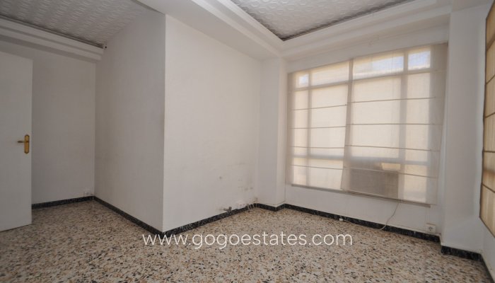 Te koop - Appartement - Appartement op de middelste verdieping - Pinoso - Pinoso Centro
