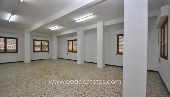 Te koop - Appartement - Appartement op de middelste verdieping - Pinoso - Pinoso Centro