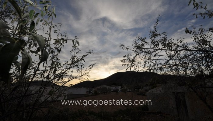 Te koop - Huis - Stadswoning - Alicante - Hondón de las Nieves Centro