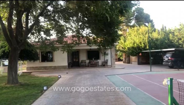 Te koop - Huis - Vrijstaande Villa - Elda - Elda Centro