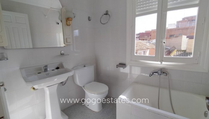 Te koop - Huis - Stadswoning - Sax - Sax Centro