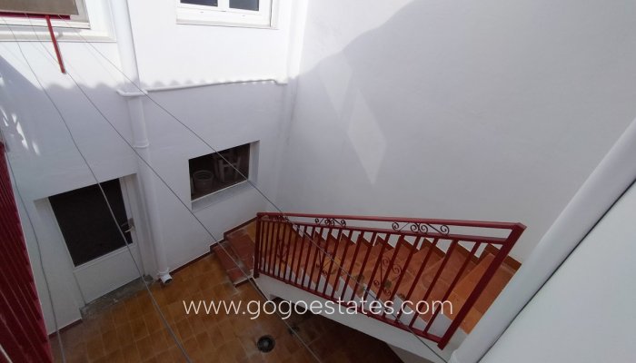 Te koop - Huis - Stadswoning - Sax - Sax Centro