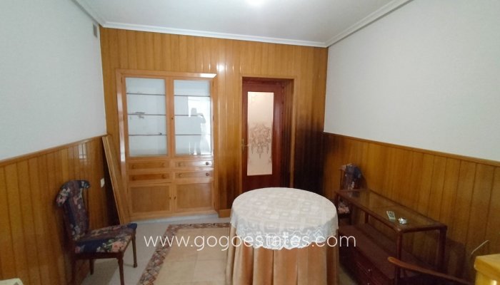 Te koop - Huis - Stadswoning - Sax - Sax Centro