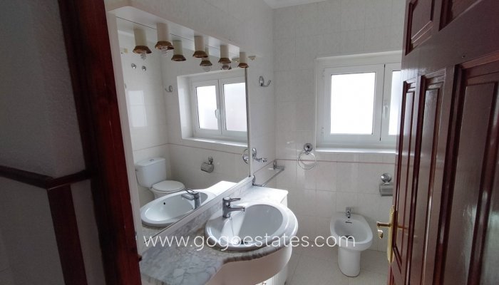 Te koop - Huis - Stadswoning - Sax - Sax Centro