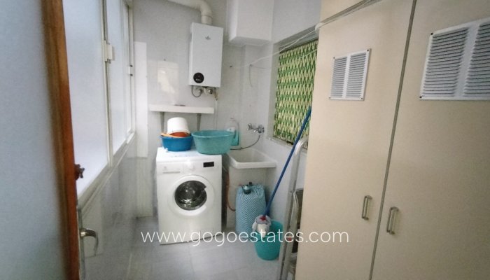 Te koop - Appartement - Appartement op de middelste verdieping - Sax - Sax Centro