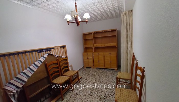 Te koop - Appartement - Appartement op de middelste verdieping - Sax - Sax Centro