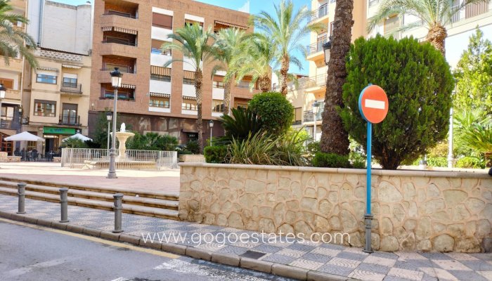 Te koop - Appartement - Appartement op de middelste verdieping - Sax - Sax Centro