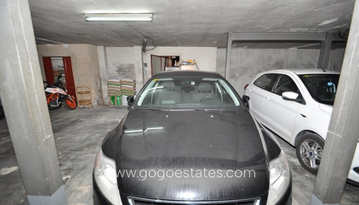 Te koop - Commercieel - Garage - Pinoso - Pinoso Centro