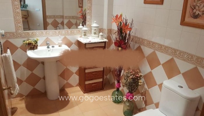 Te koop - Huis - Vrijstaande Villa - Petrel - Petrer