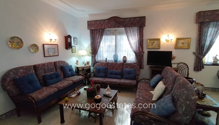 Te koop - Huis - Vrijstaande Villa - Sax - Sax Centro