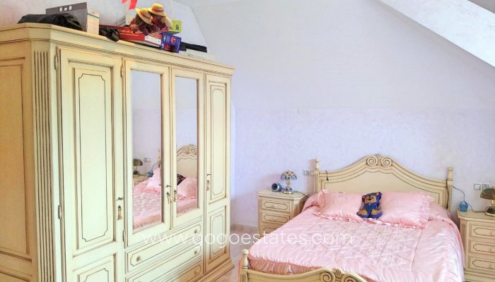 Te koop - Huis - Vrijstaande Villa - Aspe - Aspe Centro