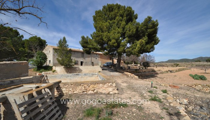Te koop - Huis - Finca - Cortijo - Monóvar - Monòver - Monóvar - Monòver Centro