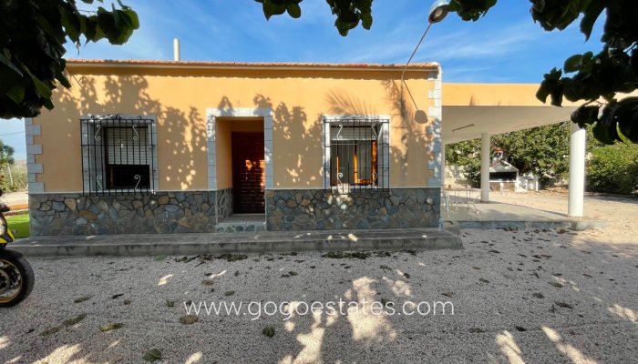 Revente - Maison - Villa Individuelle - Redován