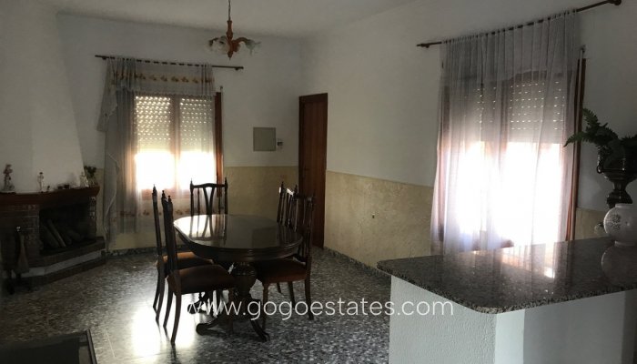 Revente - Maison - Villa Individuelle - Redován