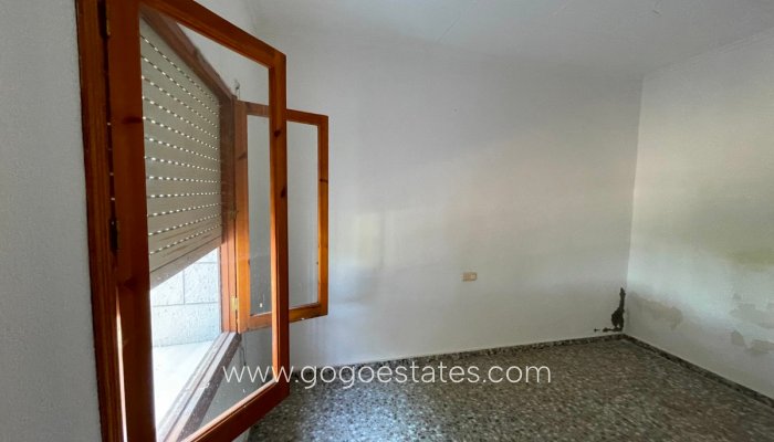 Revente - Maison - Villa Individuelle - Redován