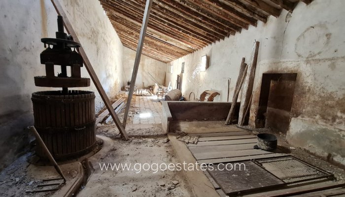 Te koop - Huis - Stadswoning - Pinoso - Pinoso Centro