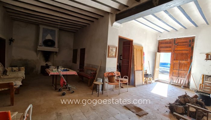 Te koop - Huis - Stadswoning - Pinoso - Pinoso Centro