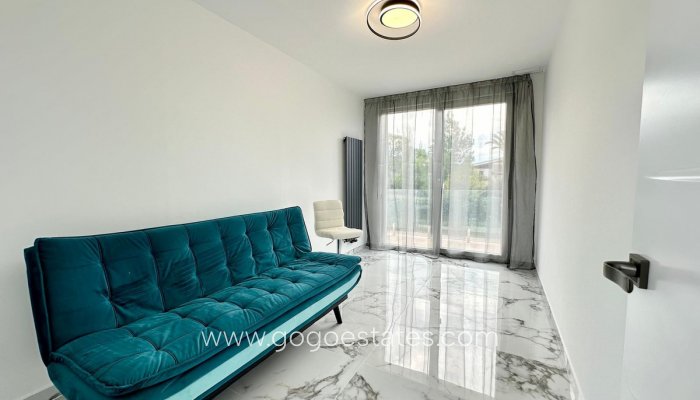 Te koop - Huis - Vrijstaande Villa - Petrel - Petrer