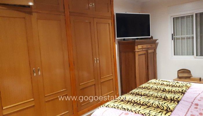 Te koop - Huis - Vrijstaande Villa - Villena - Villena Centro