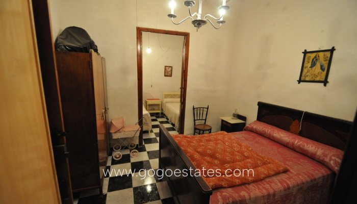 Te koop - Huis - Stadswoning - Pinoso - Pinoso Centro