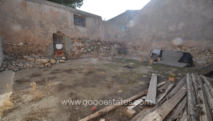 Te koop - Huis - Stadswoning - Pinoso - Pinoso Centro