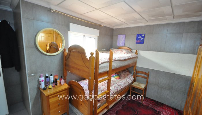 Revente - Maison - Maison de ville - Pinoso - Pinoso Centro