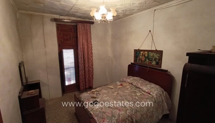 Te koop - Huis - Stadswoning - Pinoso - Pinoso Centro