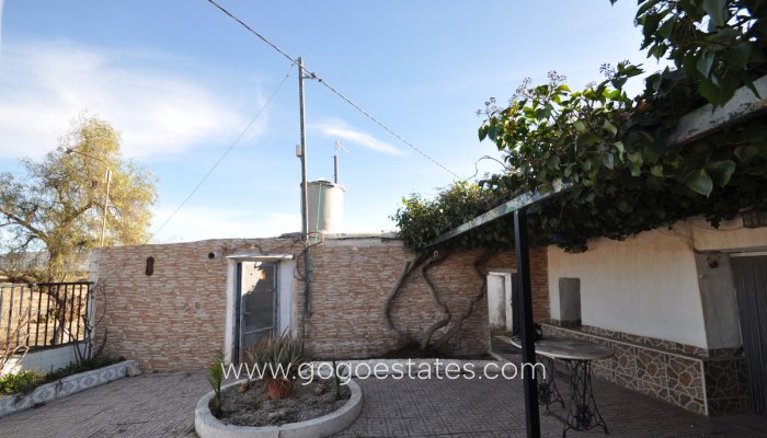 Te koop - Huis - Grotwoning - Pinoso - Pinoso Centro