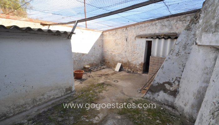 Te koop - Huis - Grotwoning - Pinoso - Pinoso Centro