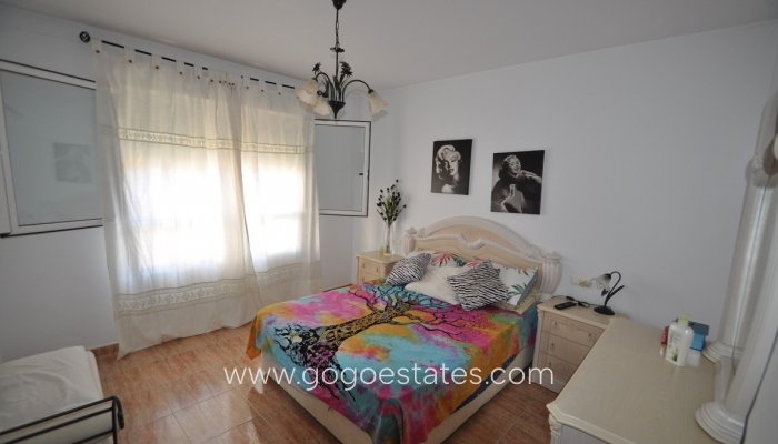 Te koop - Huis - Stadswoning - Pinoso - Pinoso Centro