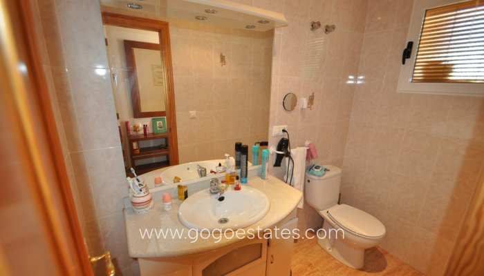 Te koop - Huis - Stadswoning - Pinoso - Pinoso Centro