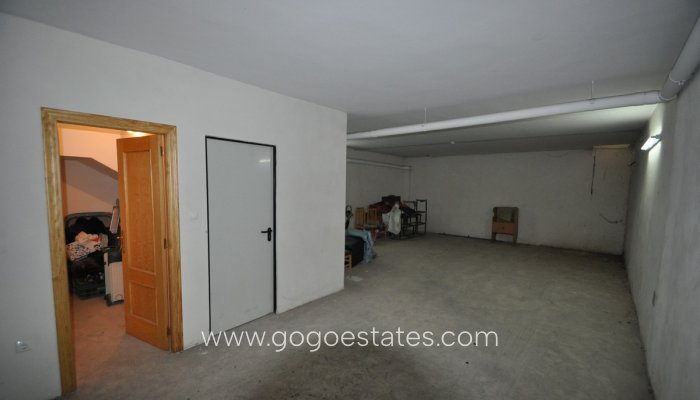 Te koop - Huis - Stadswoning - Pinoso - Pinoso Centro