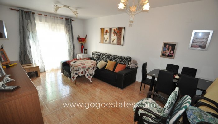 Te koop - Huis - Stadswoning - Pinoso - Pinoso Centro