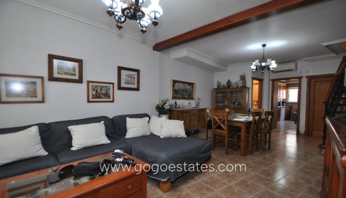 Te koop - Huis - Stadswoning - Pinoso - Pinoso Centro