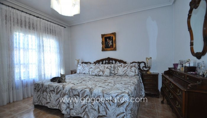 Te koop - Huis - Stadswoning - Pinoso - Pinoso Centro